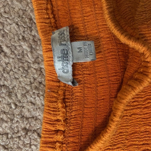 Crop top - Picture 2 of 2